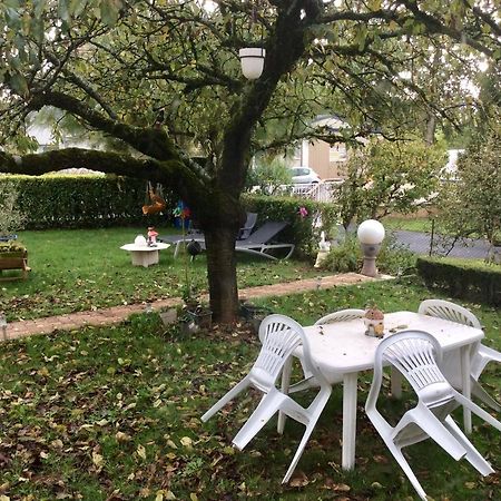 Maison Avec Veranda Proche Du Centre Ville Rignac  Exteriör bild