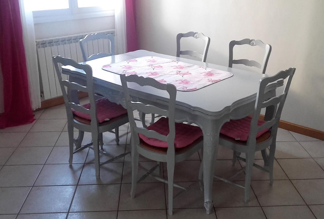 Maison Avec Veranda Proche Du Centre Ville Rignac  Exteriör bild